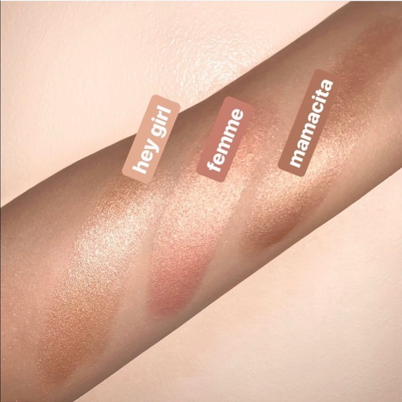 Sunnies Face Glowboss Highlighter Stick - Picture 3 of 3